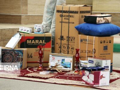 اهدا جهیزیه به نوعروسان مددجو در ملارد