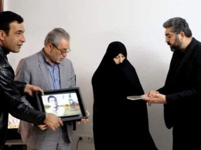 فرماندار شهریار با خانواده شهیدان قائنی و میرزایی دیدار کرد