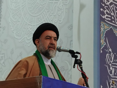 هرکس در هر سمتی باشد و در خدمت به مردم کم بگذارد و کاستی کند عاقبت خوبی نخواهد داشت