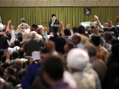 رهبر انقلاب: مشارکت حداکثری و انتخاب اصلح در انتخابات مهم است