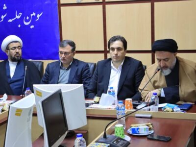 نماینده مجلس: مدیران در شرایطی که محدودیت‌ها بیشتر شده با مردم مدارا کنند