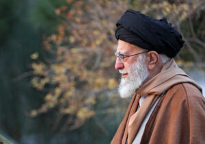 حضور رهبر معظم انقلاب در مرقد مطهر امام راحل و گلزار شهدای بهشت زهرا (س)